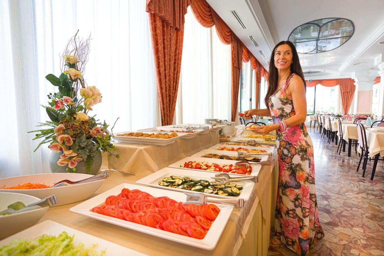 Hotel Pineta Bellaria-Igea Marina Esterno foto