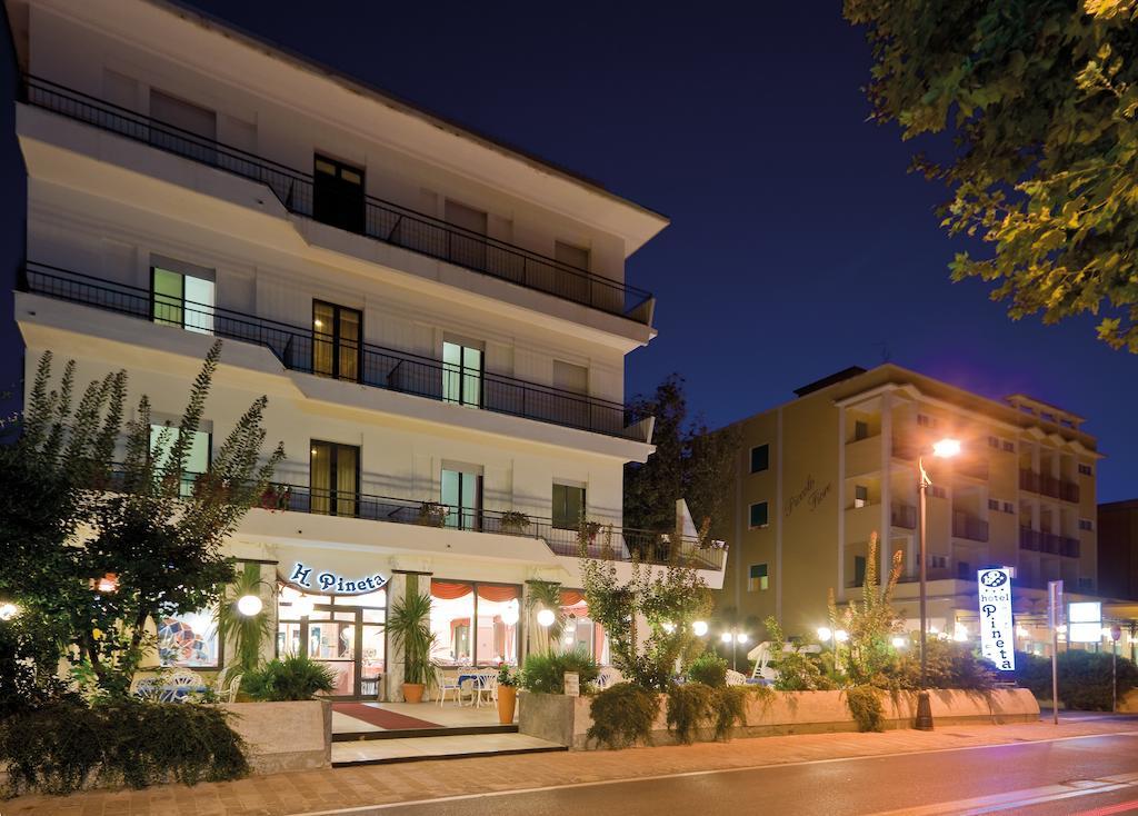 Hotel Pineta Bellaria-Igea Marina Esterno foto