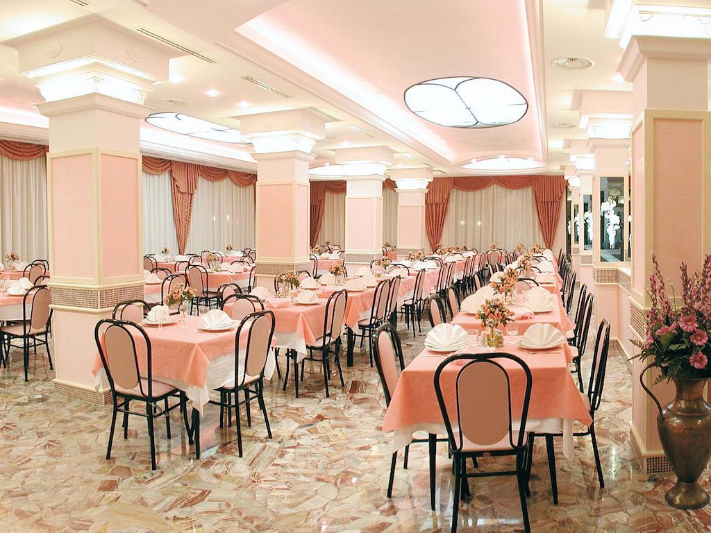 Hotel Pineta Bellaria-Igea Marina Esterno foto