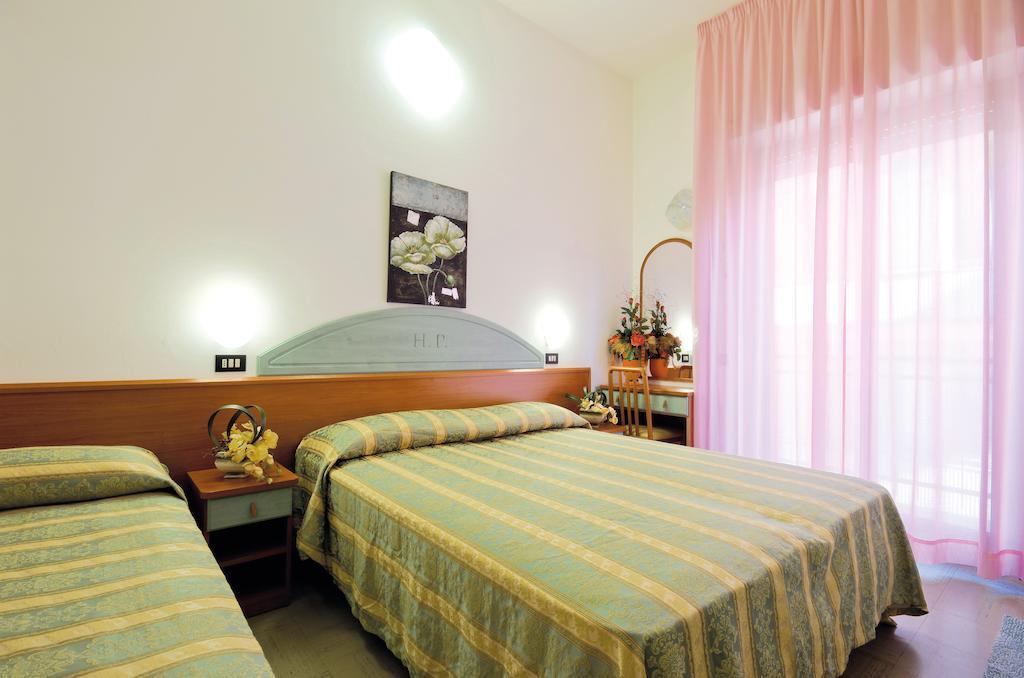 Hotel Pineta Bellaria-Igea Marina Camera foto