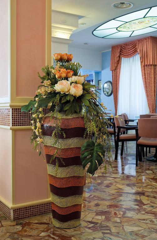 Hotel Pineta Bellaria-Igea Marina Esterno foto